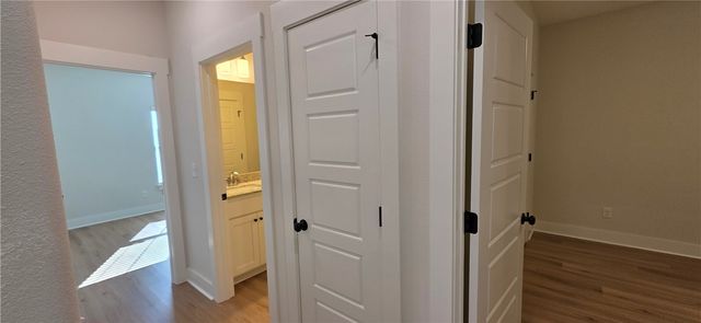 921 Round Top Street, Prairie Grove, AR 72753