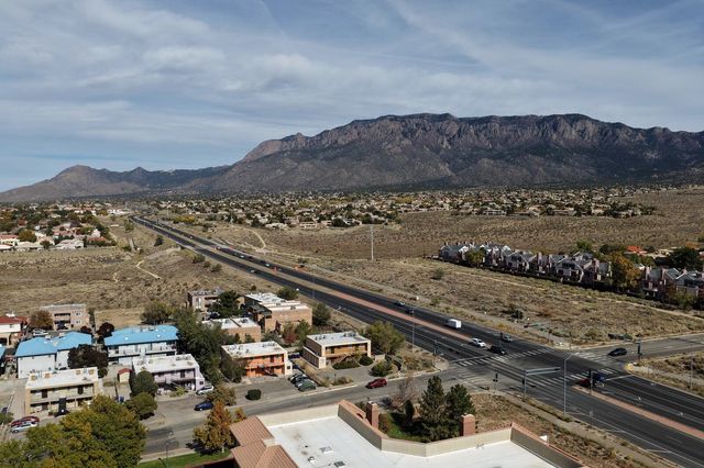 12509 Manitoba Drive NE, Albuquerque, NM 87112