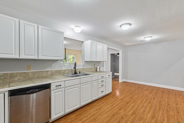 7 Hunter Dr., Hattiesburg, MS 39402