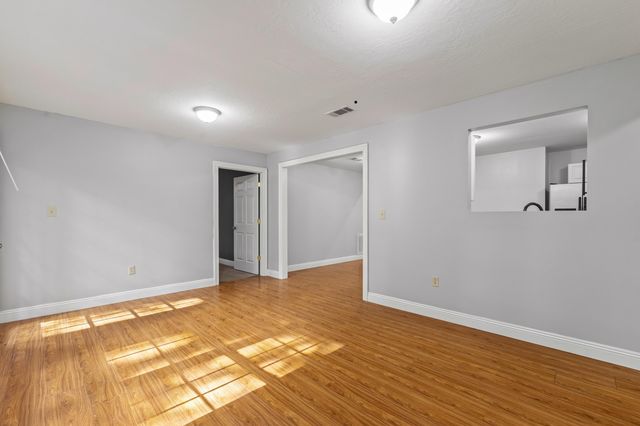 7 Hunter Dr., Hattiesburg, MS 39402