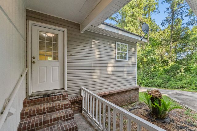 7 Hunter Dr., Hattiesburg, MS 39402