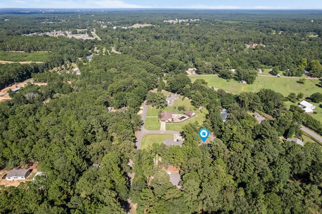 7 Hunter Dr., Hattiesburg, MS 39402