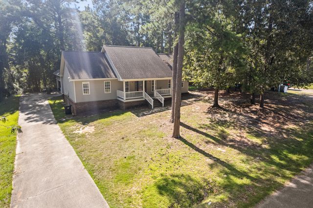 7 Hunter Dr., Hattiesburg, MS 39402