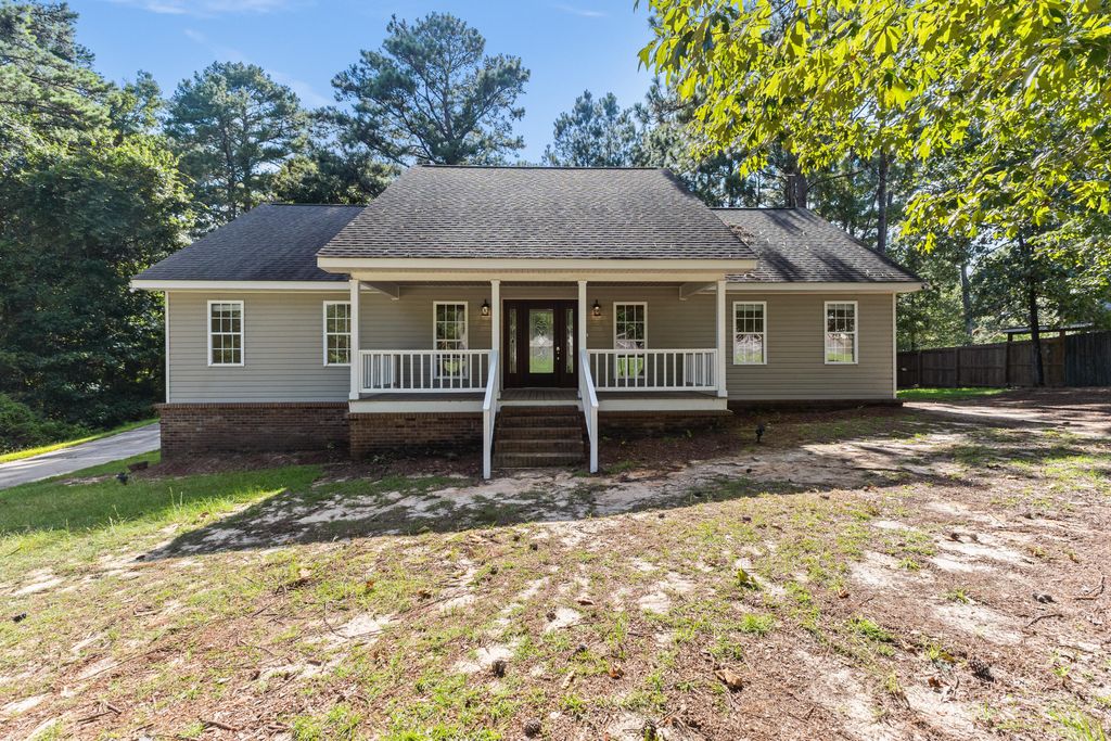 7 Hunter Dr., Hattiesburg, MS 39402
