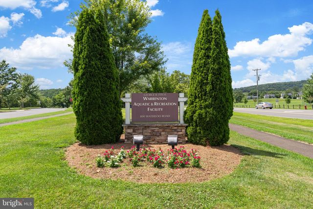 4045 CRAY DR, Warrenton, VA 20187