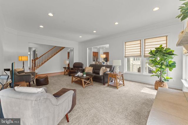 4045 CRAY DR, Warrenton, VA 20187