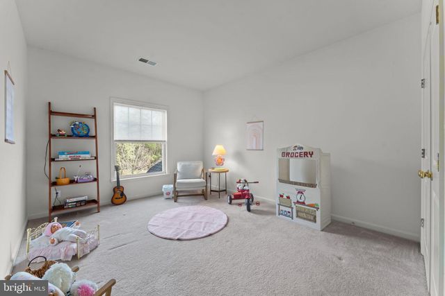 4045 CRAY DR, Warrenton, VA 20187