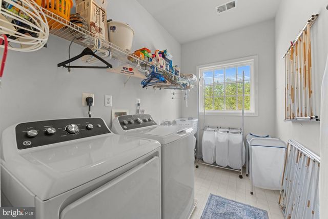 4045 CRAY DR, Warrenton, VA 20187