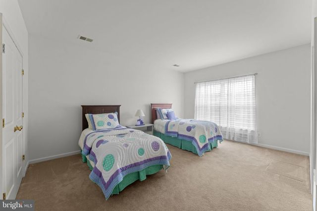 4045 CRAY DR, Warrenton, VA 20187