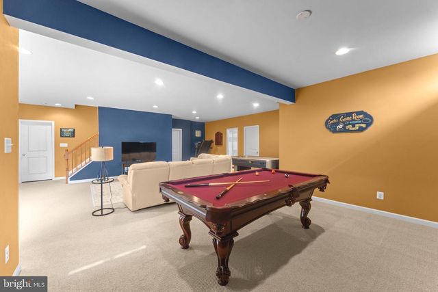 4045 CRAY DR, Warrenton, VA 20187