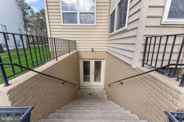 4045 CRAY DR, Warrenton, VA 20187