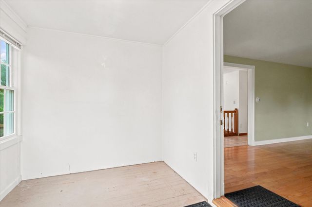 3 Norman Ave, Newburyport, MA 01950