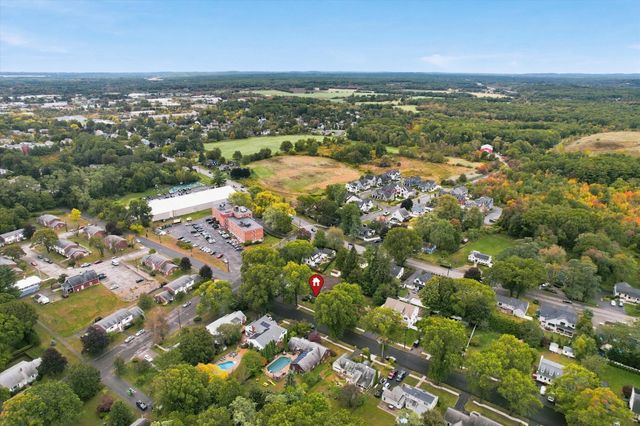 3 Norman Ave, Newburyport, MA 01950