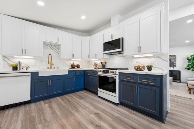 2015 Jackson Street, Santa Clara, CA 95050