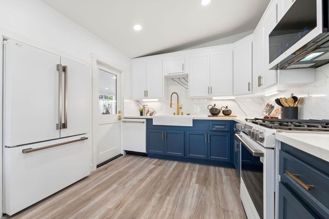 2015 Jackson Street, Santa Clara, CA 95050