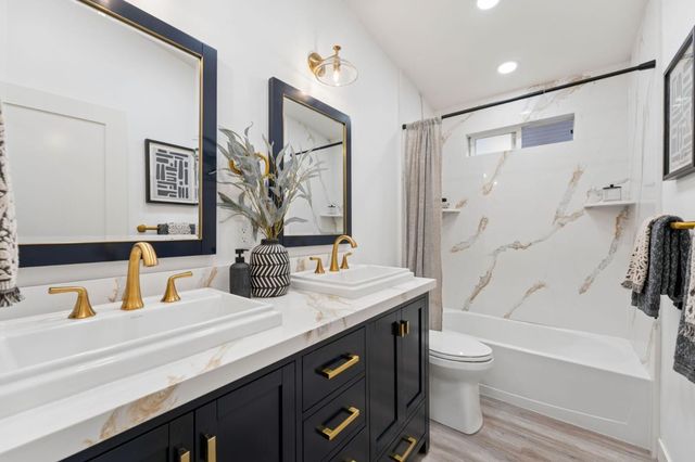 2015 Jackson Street, Santa Clara, CA 95050