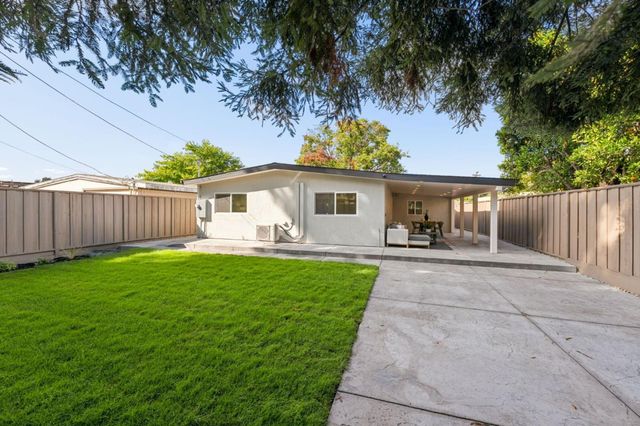 2015 Jackson Street, Santa Clara, CA 95050