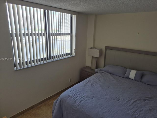 290 174th Street 903, Sunny Isles Beach, FL 33160