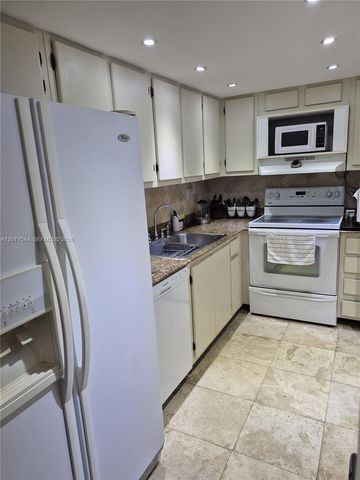 290 174th Street 903, Sunny Isles Beach, FL 33160