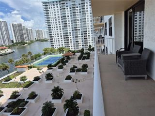 290 174th Street 903, Sunny Isles Beach, FL 33160