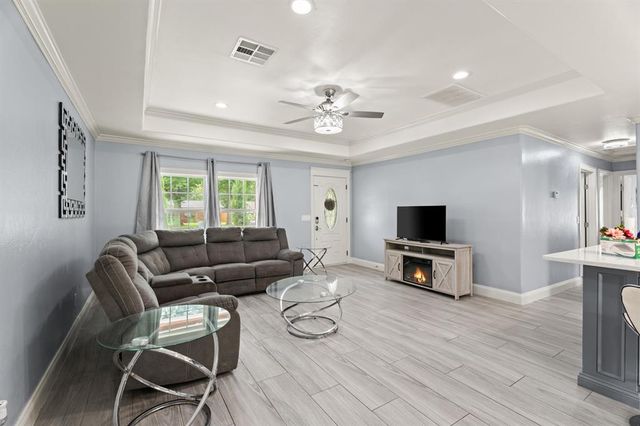1303 N Carol Lane, Oklahoma City, OK 73127