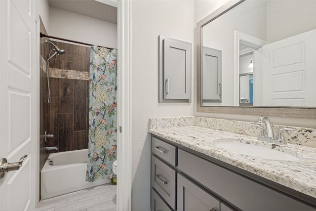 1046 Hope Valley Parkway, Roanoke, TX 76262