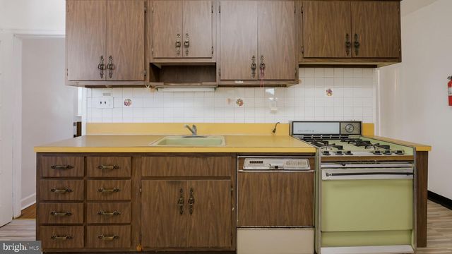 1500 HELLERMAN ST, Philadelphia, PA 19149