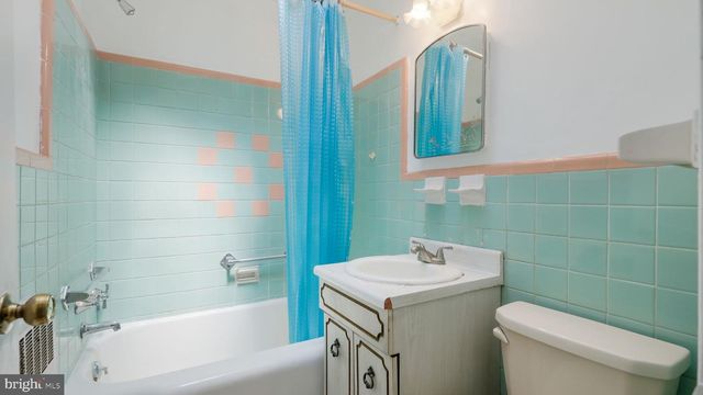 1500 HELLERMAN ST, Philadelphia, PA 19149