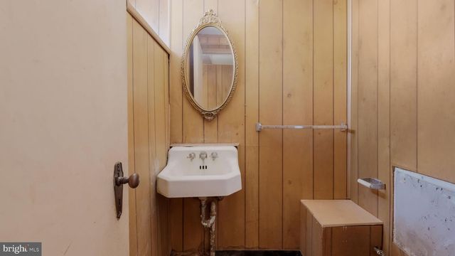 1500 HELLERMAN ST, Philadelphia, PA 19149