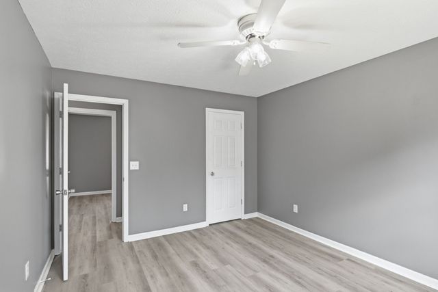 131 E Morris Dr, Gallatin, TN 37066