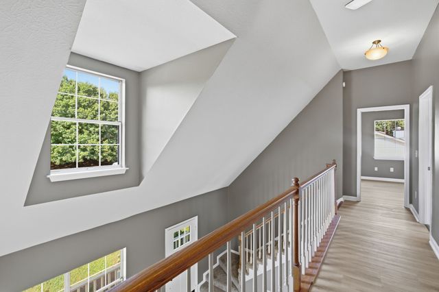 131 E Morris Dr, Gallatin, TN 37066
