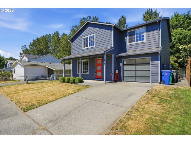 827 Ne FALOMA Rd, Portland, OR 97211