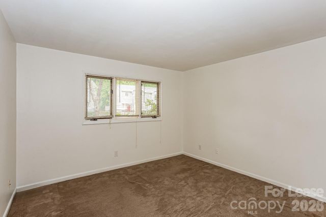 1832 J Julian Lane D, Charlotte, NC 28208