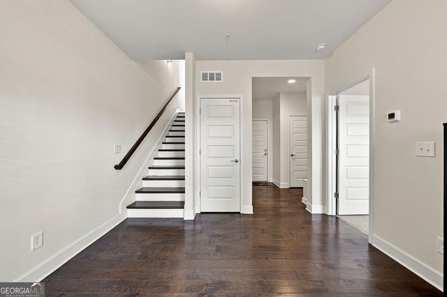 2201 Croston Lane, Smyrna, GA 30080