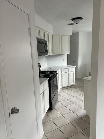 1362 Ambrosden Lane, Channelview, TX 77530