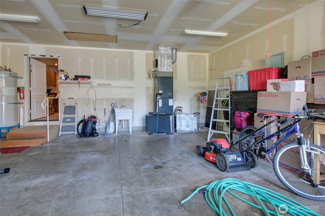 875 Pheasant Court SW, Ocean Shores, WA 98569