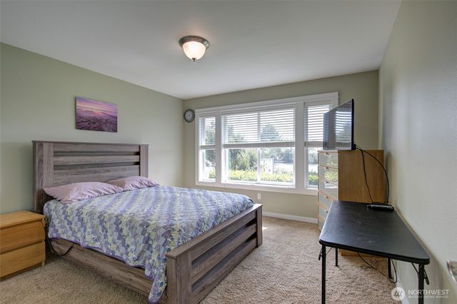 875 Pheasant Court SW, Ocean Shores, WA 98569