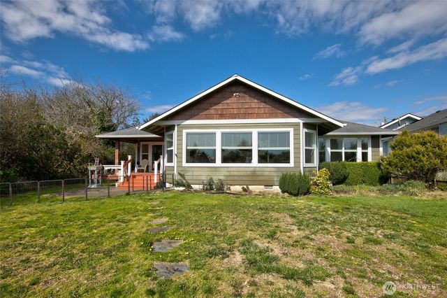 875 Pheasant Court SW, Ocean Shores, WA 98569