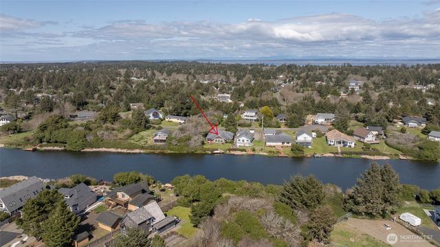 875 Pheasant Court SW, Ocean Shores, WA 98569