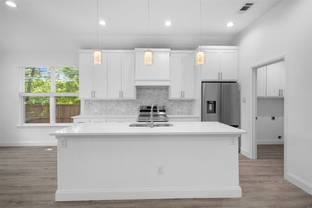 123 Bradshaw Street, Waxahachie, TX 75165
