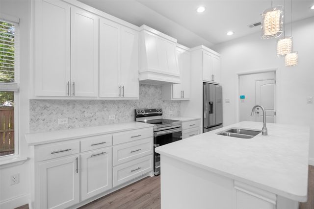 123 Bradshaw Street, Waxahachie, TX 75165