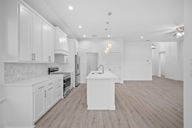 123 Bradshaw Street, Waxahachie, TX 75165