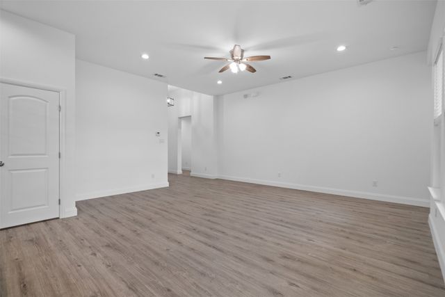 123 Bradshaw Street, Waxahachie, TX 75165
