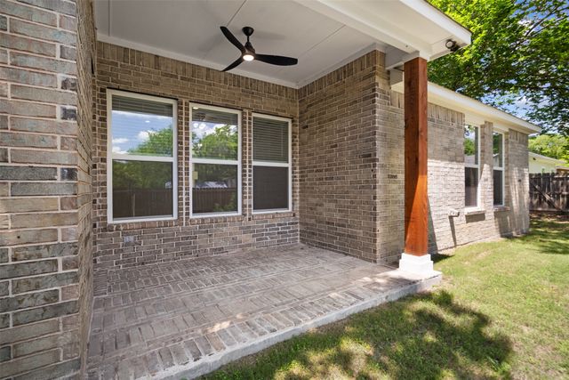 123 Bradshaw Street, Waxahachie, TX 75165