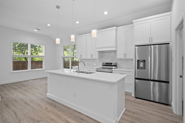 123 Bradshaw Street, Waxahachie, TX 75165