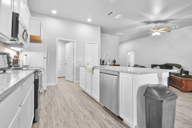 1716 133rd Street, Lubbock, TX 79423