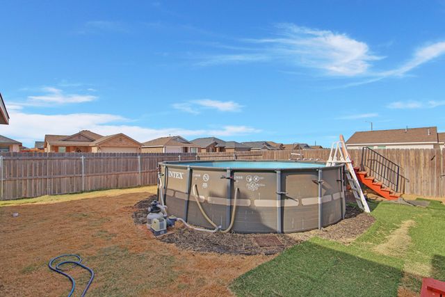 1716 133rd Street, Lubbock, TX 79423