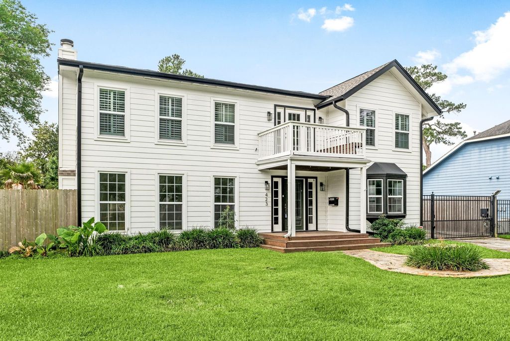 423 W 32nd Street, Houston, TX 77018