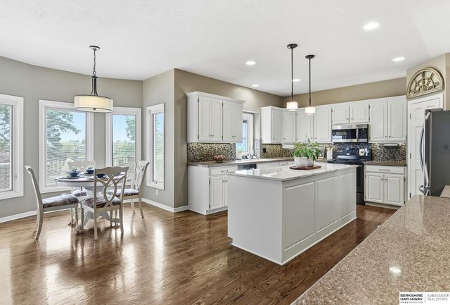 10509 S 176 Street, Omaha, NE 68136