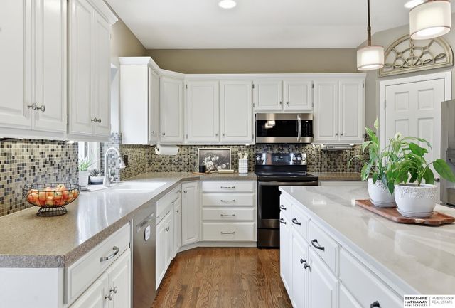10509 S 176 Street, Omaha, NE 68136